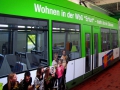 Strassenbahnbeklebung-6